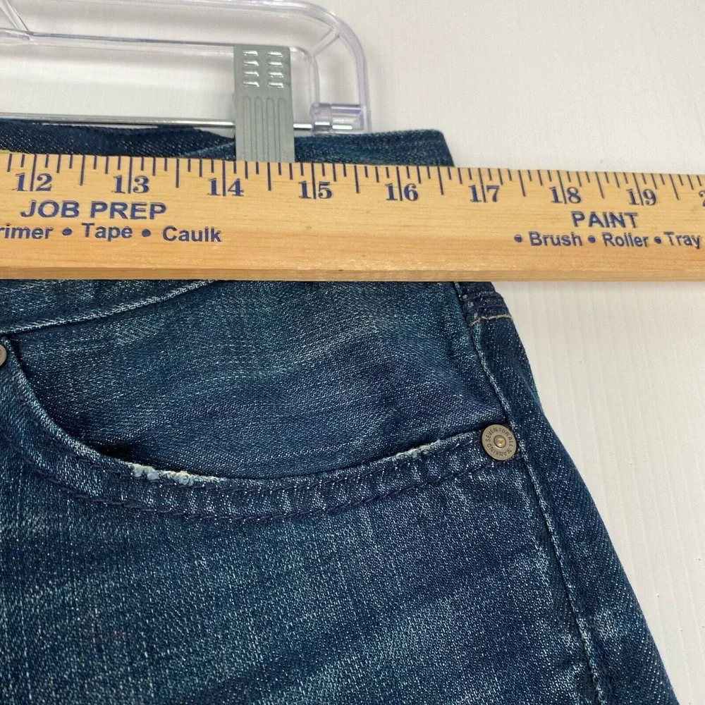 7 For All Mankind Men's Blue Skinny Jeans Size 33 Blue 100% Cotton with Pockets.